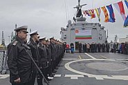 България вдигна флаг на първия си модулен боен кораб от век: „Храбри“