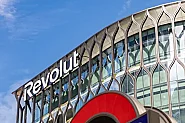 Италия глоби Revolut заради подвеждащи реклами за инвестиции