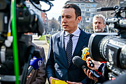Кметът Терзиев: Нямам повод да си говоря с хора, които държат за заложници цял един град