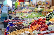 Падат цените на повечето плодове и зеленчуци