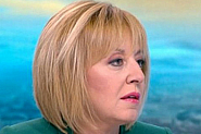 Мая Манолова: „Ще вземаме печалбата от спекулантите и ще я даваме на хората”