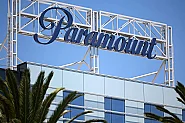 С дело и закани: Paramount засилва офанзивата си за придобиване на Warner Bros Discovery