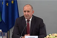 Морковът, тоягата и фискалният фалит: Какво всъщност ни каза премиерът?