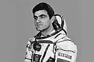 Отлетя към небето българският космонавт ген. Александър Александров