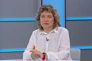 Доц. Киселова за ФрогНюз: Вероятно ще има частично решение на КС и парламентът не трябва да прави нищо