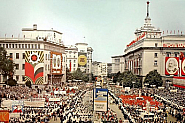 24 май – денят Х за България. Вървят преговори за сваляне на кабинета ”Петков”