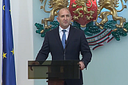 Радев инициира референдум за еврото. Каква е процедурата и какво следва?