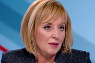 Мая Манолова: Всеки ден удрят тежко кандидатите срещу властта