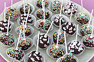 Cake pops / Торта на клечка под формата на бонбони