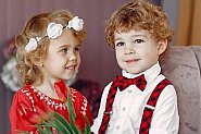 Празнични облекла за деца: идеи за рожден ден и други специални поводи