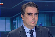 Асен Василев: Тези, които се опитват да ви изплашат с фалит на държавата, се опитват да ви откраднат парите