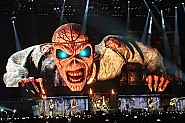 Шест за щастие: Големият фурор на Iron Maiden в България