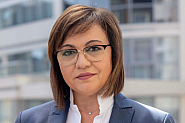 Нинова подкрепи думите на Радев: Моментът е важен и масовото гласуване е ключово за промяната