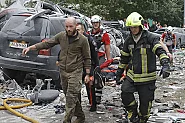 27 загинали след руски удар по Киев, ранени деца при атака срещу Ростовска област