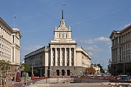 Парламентът не успя да заработи при първия опит за регистрация