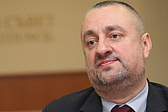 Похвална инициатива! Всяка поява на Ясен Тодоров прави мечешка услуга на Борисов, Гешев и сие