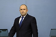 Два сюжета при Радев: “ПП – аз ви създадох, аз ще ви унищожа” и “БСП – вие ме създадохте, аз ще ви унищожа”