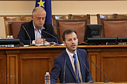 Искрен Митев пред Фрог: БСП и ПП отговориха на идеята Росен Желязков да е шеф на НС. Ще се разберем някак