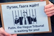 За Путин европейските лидери са „малки прасета“. Колко още масови гробове, за да бъде спрян?