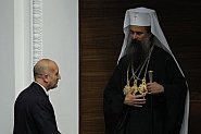 Ласкателствата потекоха: Румен Радев бил Божи служител. А другите премиери какви бяха?