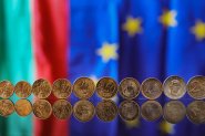 AP: България влиза в еврозоната. Kакво означава това за потребителите и бизнеса?