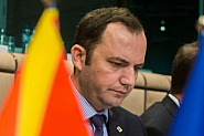 Македонският външен министър Буяр Османи взе да дава назад за ”френското предложение”