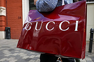 Еврокомисията глоби луксозните марки Gucci, Chloe и Loewe с над 157 милиона евро