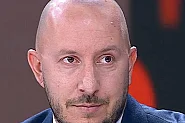 Михаил Кръстев: Намаляване на разходите за администрацията, а не касапско рязане
