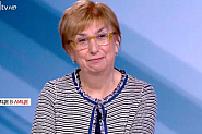 Проф. Екатерина Михайлова за казуса с МЕЧ: Трябваше да се изчака до тази седмица, в конкретния случай няма срокове