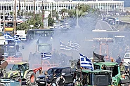 Гръцките фермери отново излизат на протест