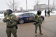 След 60 000 задържани и 30 убити: Сенатът отпусна 70 млрд. долара за ICE