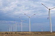 Брюксел: Китай ни натиска, ЕС рябва да укрепи производството на вятърна енергия