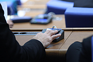 След три часа скандали парламентът каза „да“: 10,3 млн. за водната криза в Плевен