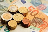 Няма да казваме "еуро" или "ойро". Центове и цента, а не стотинки