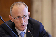 Красимир Вълчев: Няма да слагаме металдетектори във всички училища
