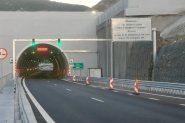 Опасност по „Струма“ – шофьорите да внимават в тунел „Благоевград“