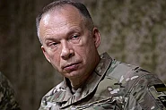 Уволненият ген. Сирски: „Предавам армията в състояние на настъпление“