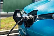 Plug-in хибридите замърсяват 5 пъти повече и са с по-скъпа поддръжка от очакваното