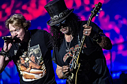 Guns N' Roses тази вечер разтърсват София – какво трябва да знаем преди концерта