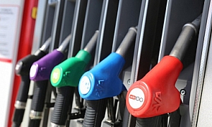 До 8 май цените на горивата нe мърдат от сегашните. А после?