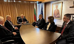 Румен Радев регистрира коалиция в ЦИК за изборите