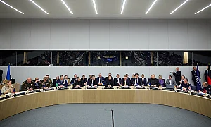 4 млрд. долара за отбраната на Украйна след срещата „Рамщайн“