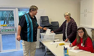 493 секции в 55 държави: Изборният ден зад граница приключи