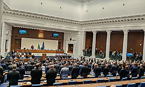 Смяна на караула: Нови депутати заменят министрите в ПГ на Прогресивна България