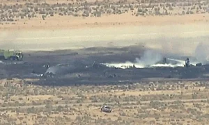 Осем загинаха при катастрофа на американски бомбардировач B-52 в Калифорния