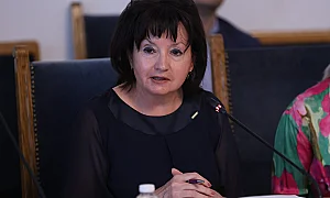 Извънредно заседание на парламента утре, гледат Закона за държавния служител