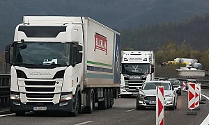 Без тирове в пиковите часове по „Тракия“, „Струма“ и Кресненското дефиле
