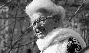 България се прощава с Янка Рупкина – гласът на Странджа замлъкна завинаги