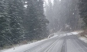 Сняг и висока лавинна опасност, ограничено движение през Превала