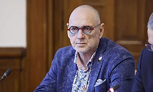 Любен Дилов-син не положи клетва като депутат заради здравословен проблем